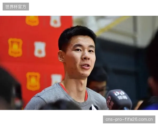 同曦队郭昊文打出身价，其休赛期的去向引发多方关注。